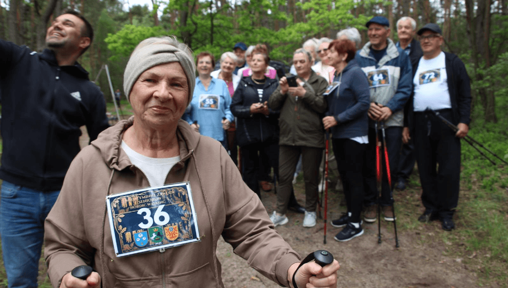 Międzygminny marsz nordic walking zintegrował seniorów z trzech gmin