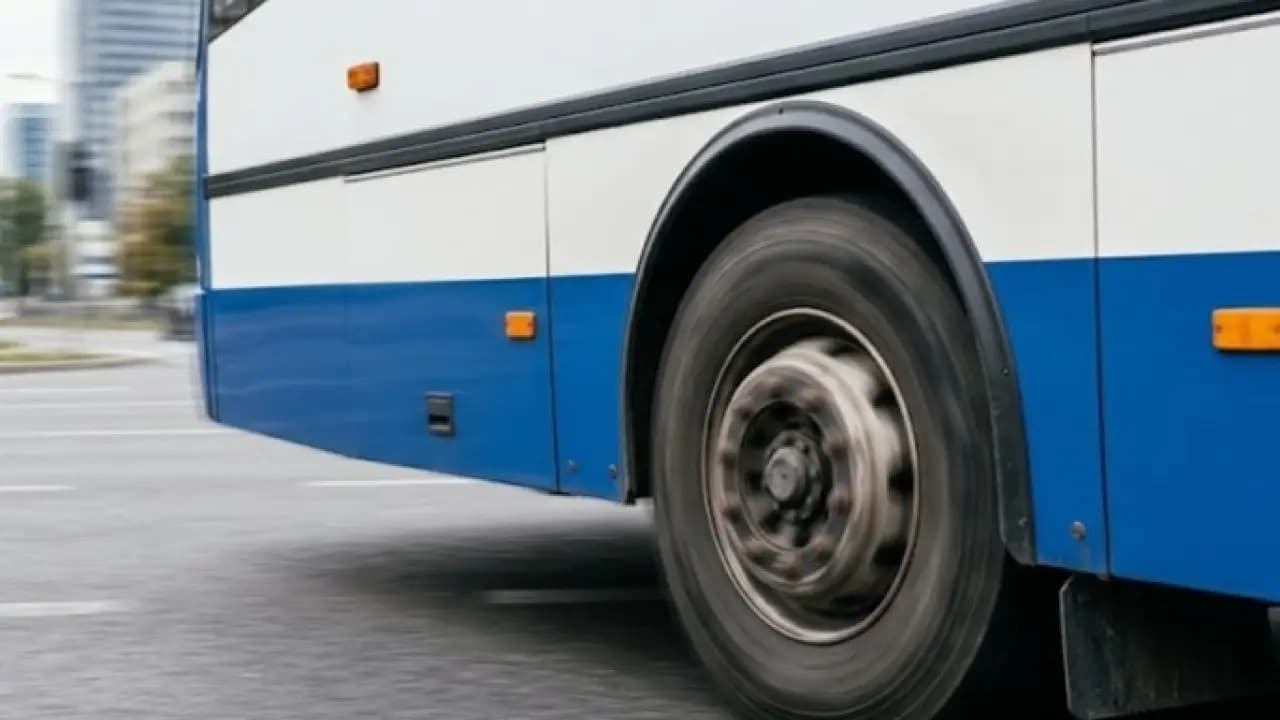 Mieszkańcy zostali bez dojazdu do pracy. Zawieszono kursy do końca sierpnia