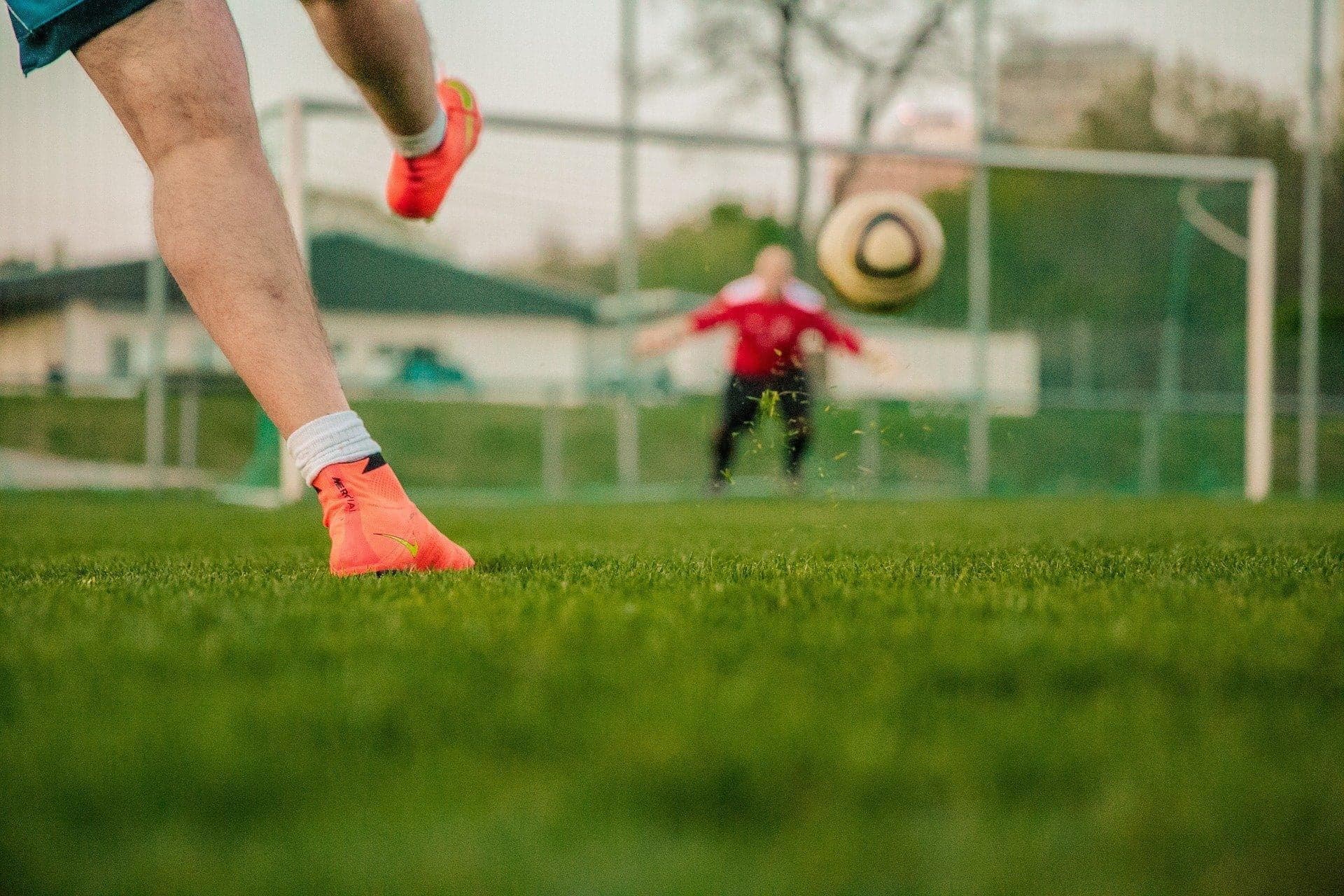 Milionowe wpływy Białej Gwiazdy. Wisła Kraków zamyka piramidę sponsorską przed nowym sezonem