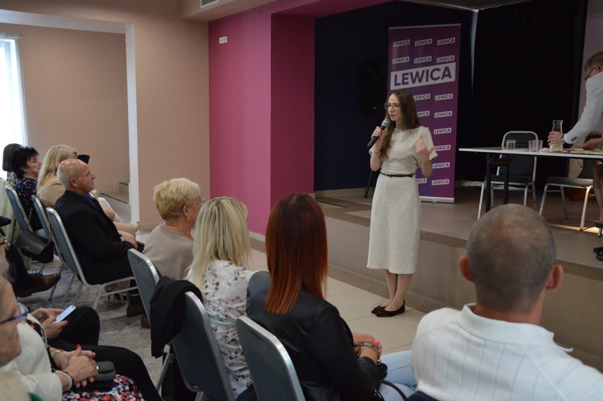 Ministra Agnieszka Dziemianowicz-Bąk w Gnieźnie