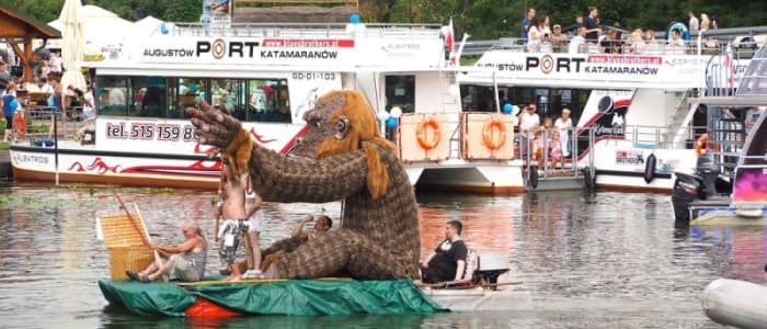 Mistrzostwa Polski w Pływaniu Na Byle Czym 2026. Kto wystąpi?