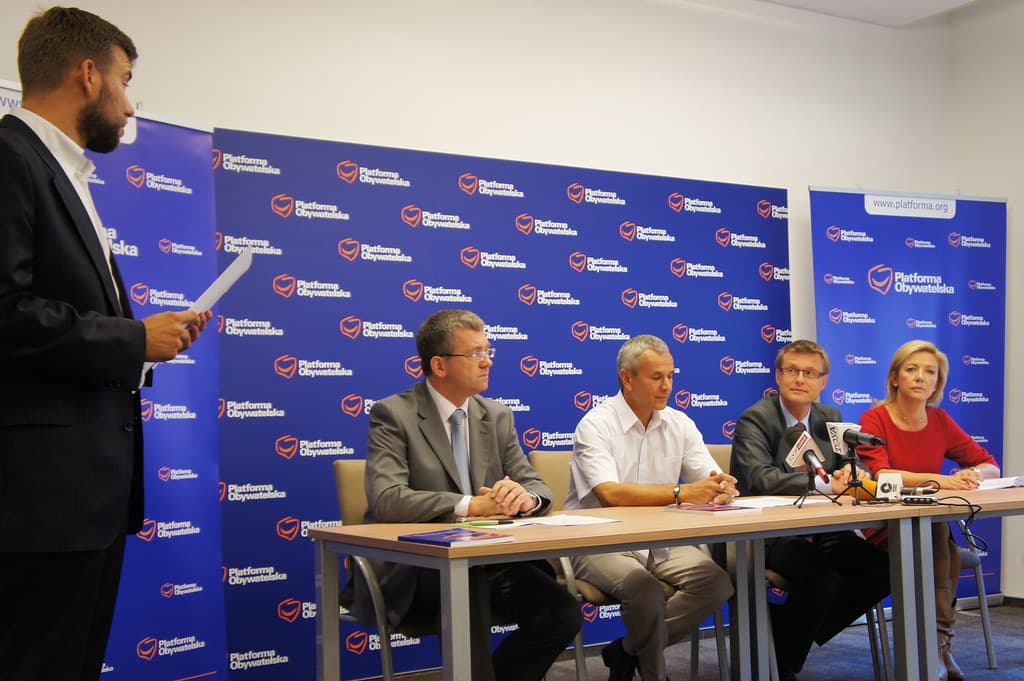 Młodzi strażacy z powiatu mikołowskiego ćwiczą w Węgierskiej Górce. To wakacje pełne szkoleń
