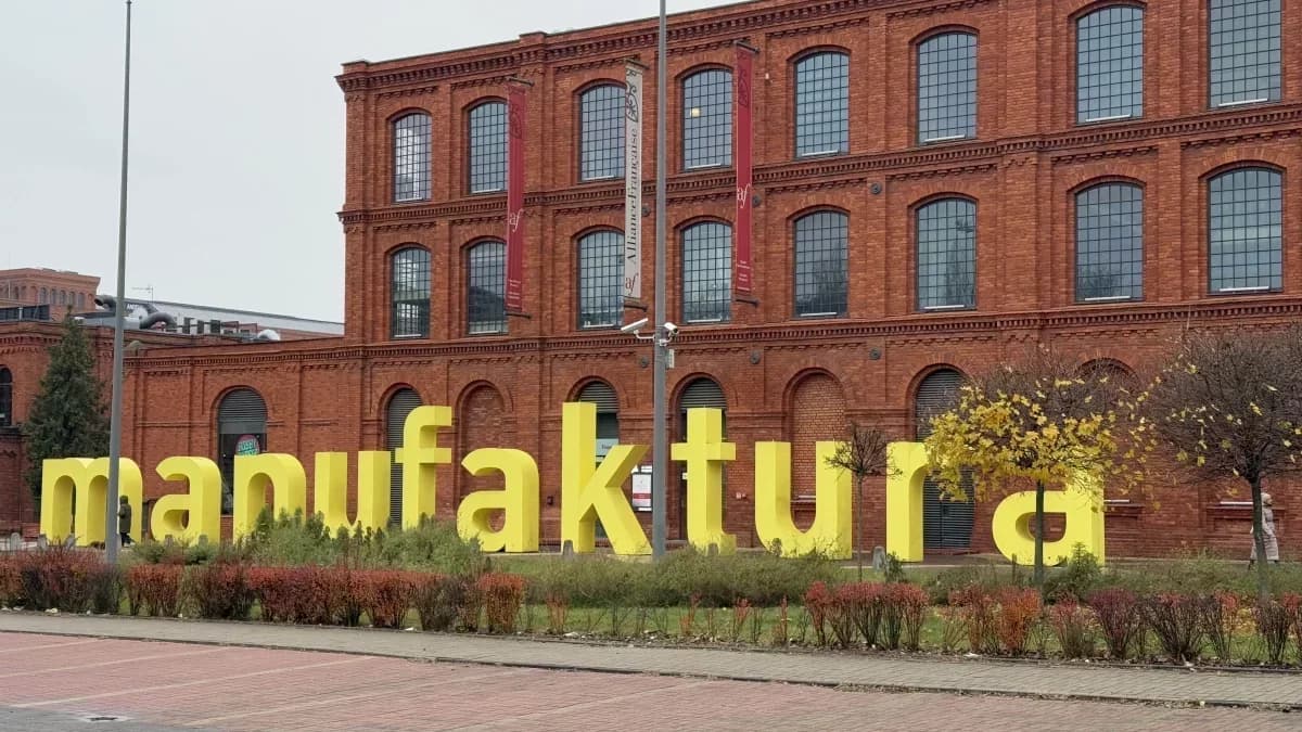 Modowa sensacja w Manufakturze. Kultowa polska marka otwiera butik