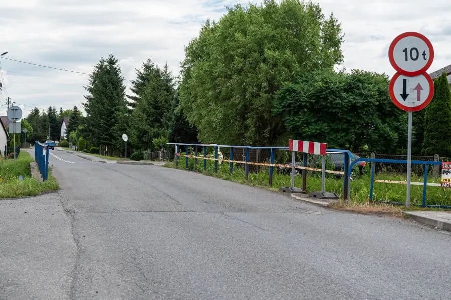 Most w Ryczowie wreszcie doczeka się remontu. Przeprawa przez Grabarkę ma być gotowa na Boże Narodzenie