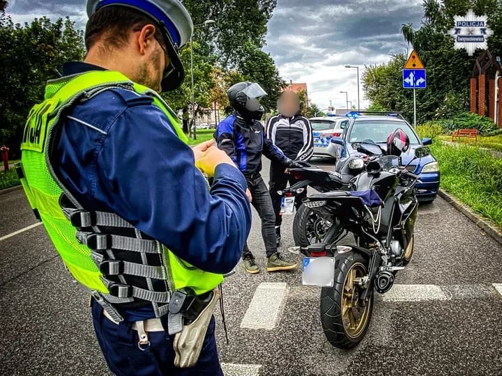 Motocykl daje wolność, ale nie chroni - policja ostrzega przed weekendem w Świętochłowicach