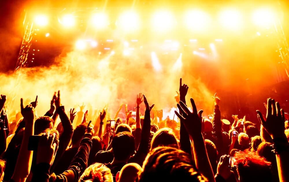 Muzyczne Święto Biesiady w Ożarowie: Gala Pełna Tradycji i Radości!