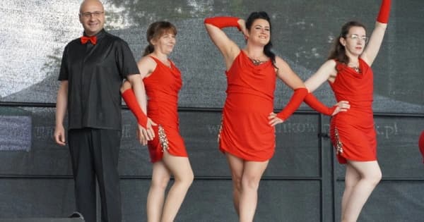 Muzyka, taniec i regionalne przysmaki. Tak bawiono się w Zdziechowicach