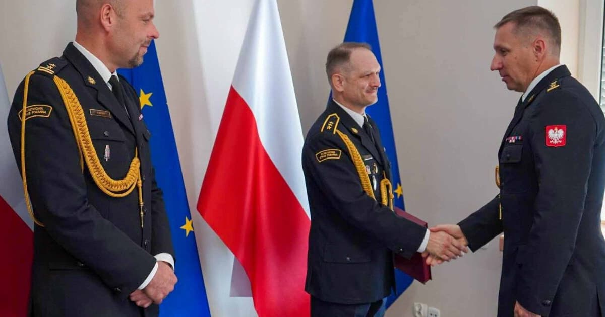 NA TEMAT "Nie wskoczę już w ciężkie ubranie". "Pierwszy" strażak żegna się ze służbą