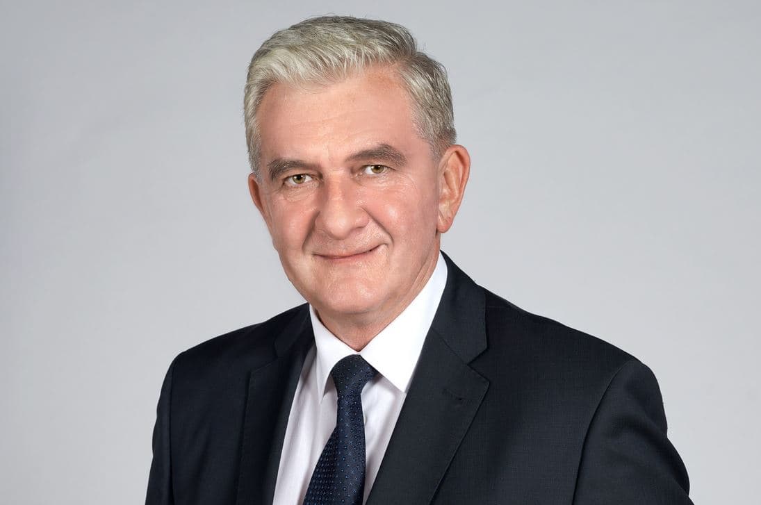 „Najważniejsza jest konsekwencja”. Wywiad z burmistrzem Puszczykowa