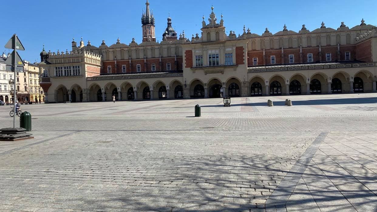 Największe Wesele w Polsce na Rynku Głównym w Krakowie! Miasto ostrzega: to nielegalna impreza