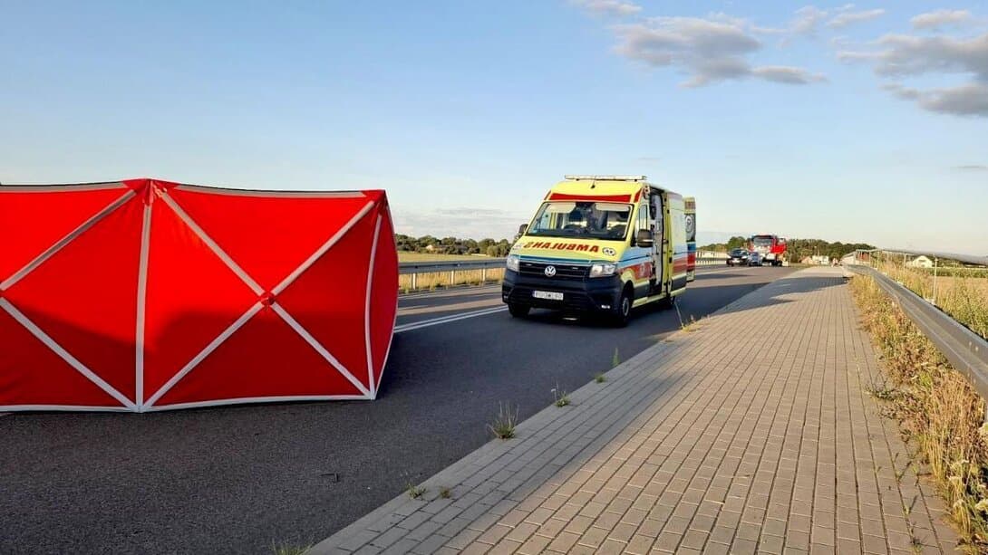 Nastolatek po zderzeniu z autem trafił do szpitala