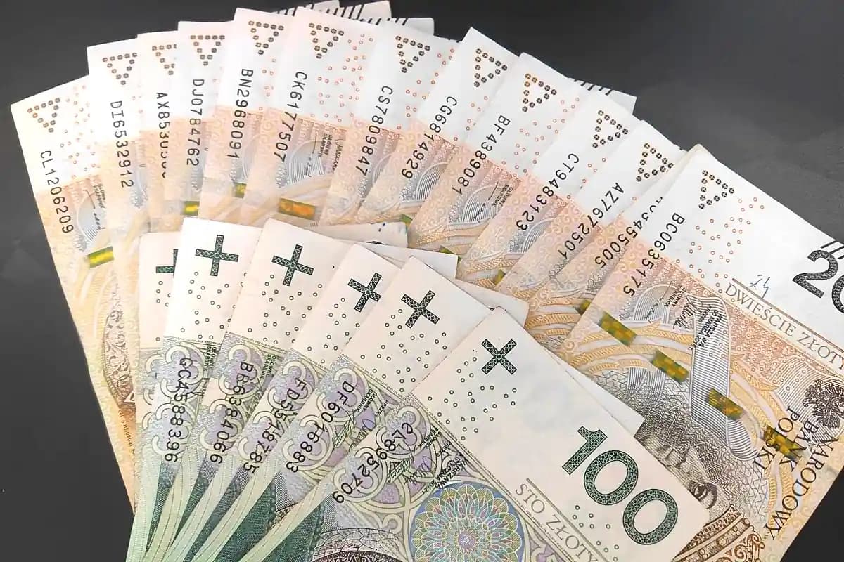 Nie tylko 7 tys. zł z ZUS. Wielu Polaków nie wie, że można otrzymać jeszcze dodatkowe wsparcie