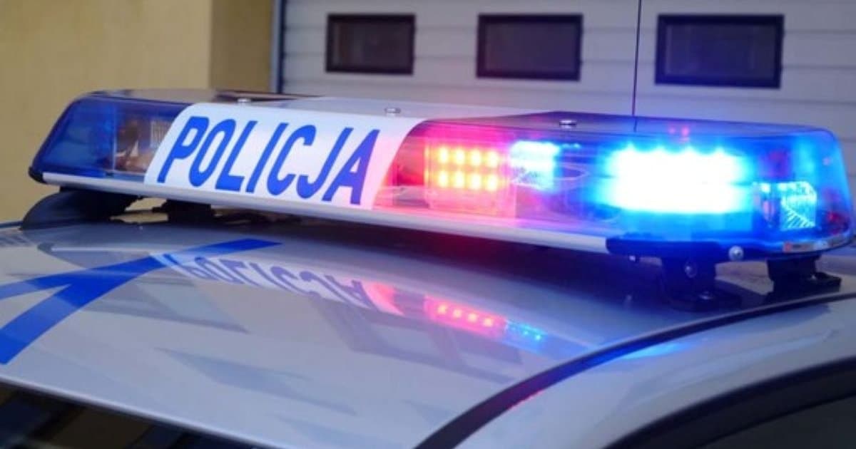 Nie ustąpił pieszemu, potem próbował przekupić policjantów. Teraz stanie przed sądem