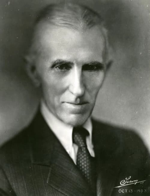 Nikola Tesla - wygrał wojnę o prąd, przegrał o Nobla