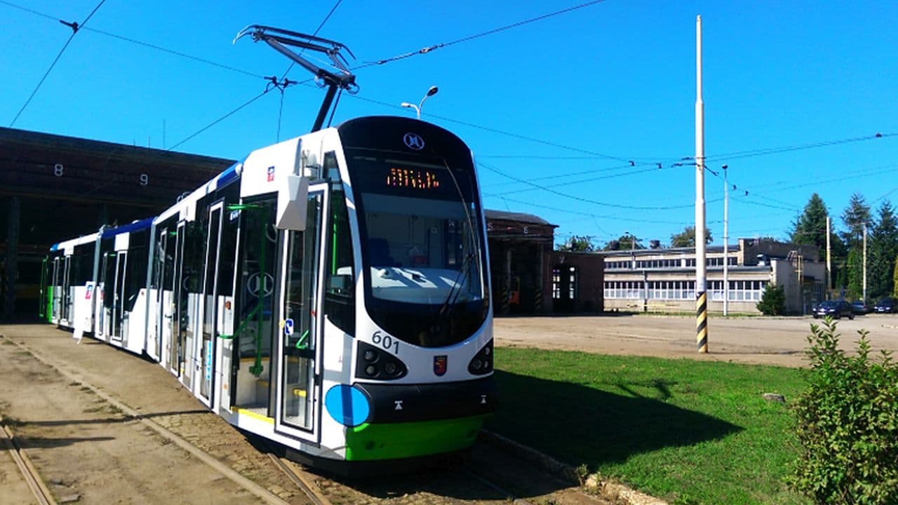 Niskopodłogowe tramwaje na Golęcinie i Gocławiu? Jest taki projekt