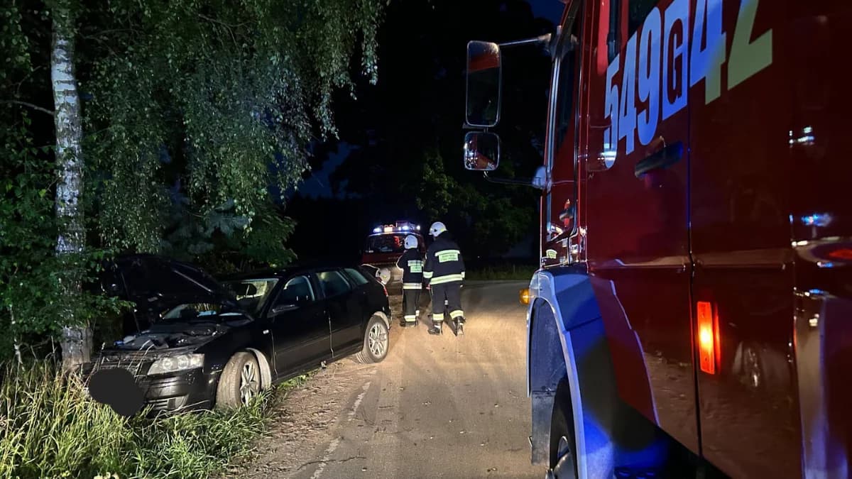 Nocny wypadek na Pomorzu. Trzy osoby zostały poszkodowane