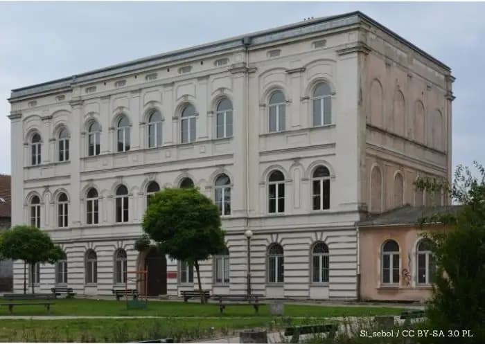 Nowa remiza OSP Cigacice już otwarta. Strażacy dostali symboliczne klucze