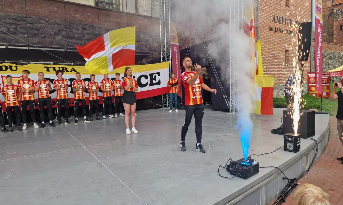Nowe twarze, te same cele. Chojniczanka odsłania kulisy nowego sezonu