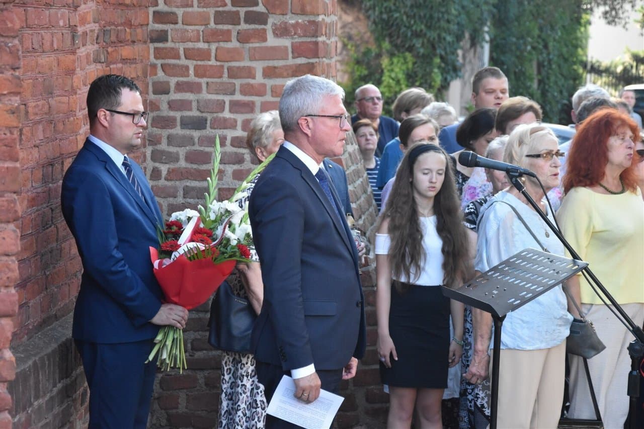 NOWENarodowy Dzień Pamięci Ofiar Ludobójstwa na Wołyniu. Uroczystości także w Gnieźnie