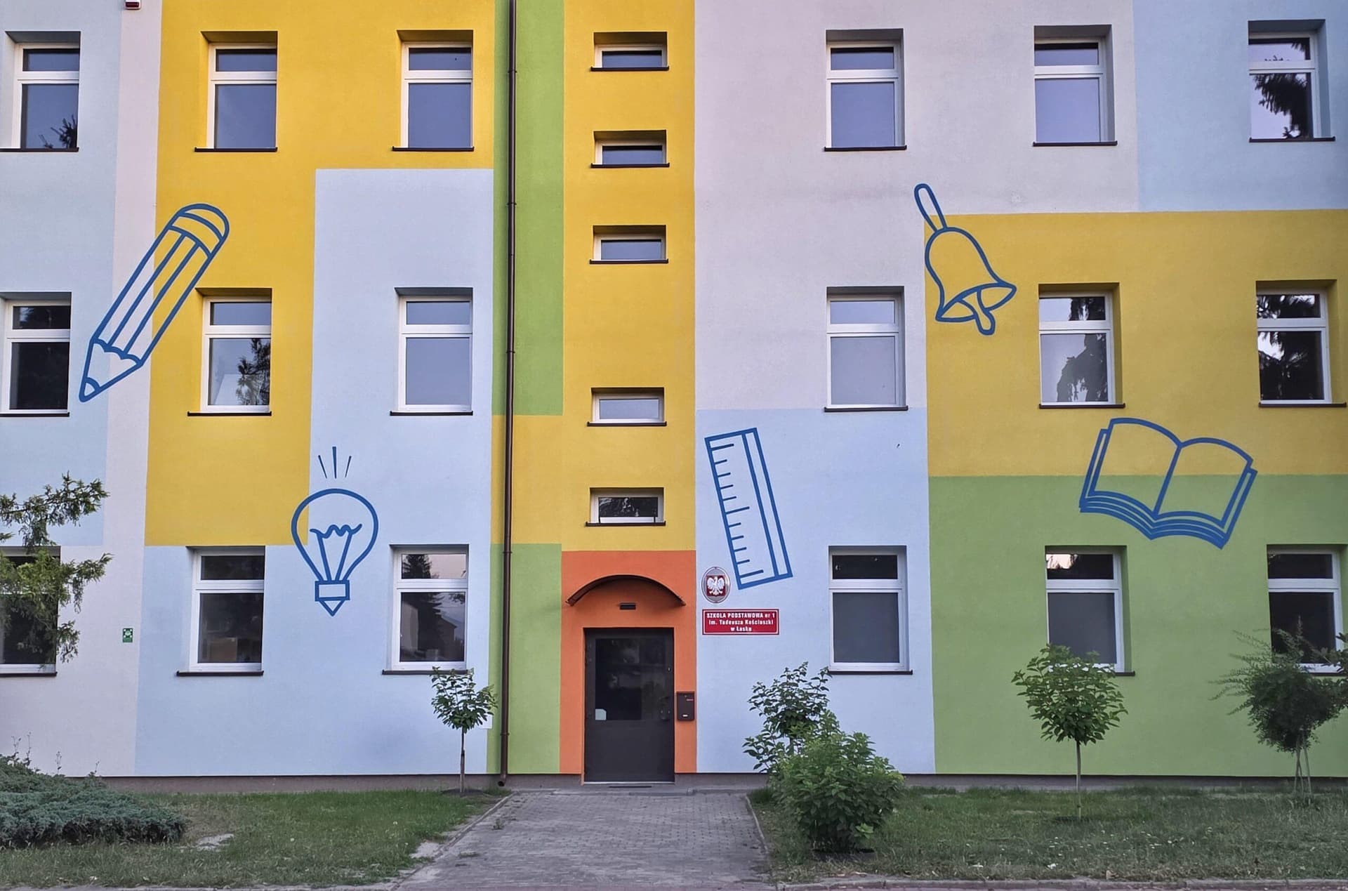 Nowy dyrektor w Bałuczu i obsada stanowiska w żłobku na Przylesiu na tle problemów łaskiej oświaty
