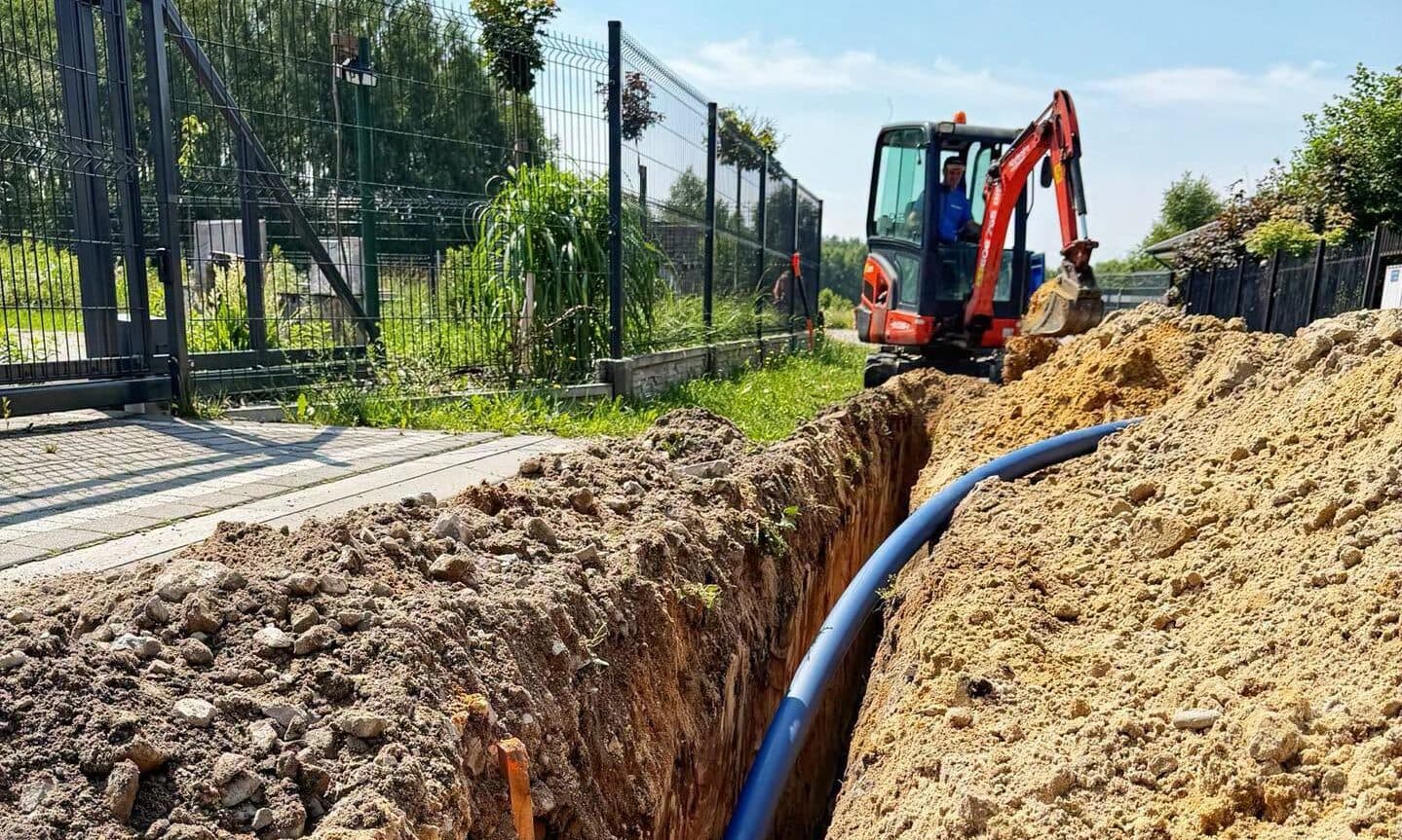 Nowy odcinek wodociągu w Pólku. Gmina Tłuszcz rozbudowuje sieć przy ul. Piwnej