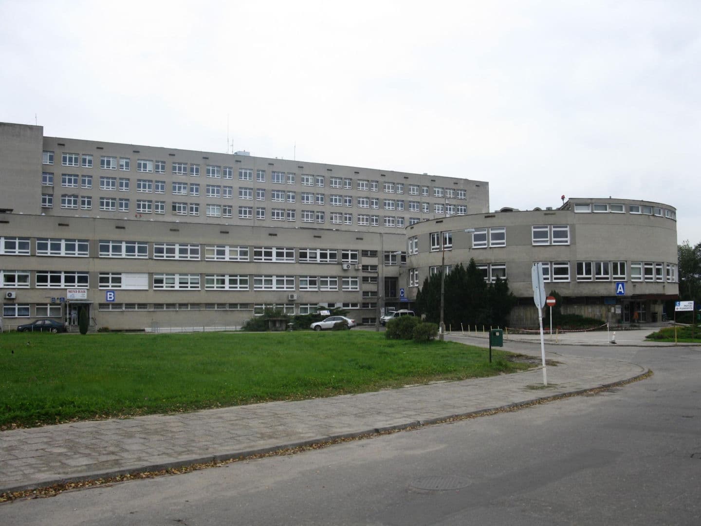 Nowy SOR przy Lutyckiej z opóźnieniem. Szpital wskazuje na wyzwania podczas budowy