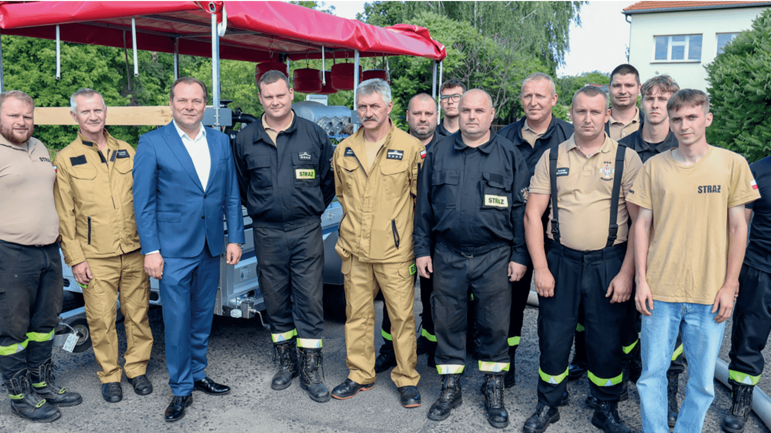 Nowy sprzęt trafił do OSP Gozdowo. Będzie przydatny przy ulewach i burzach