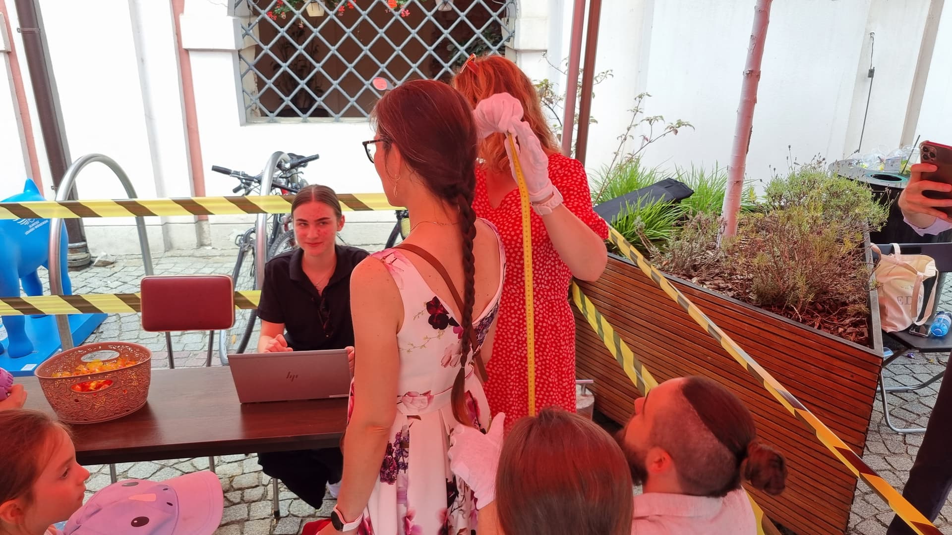 Od ćwierć wieku mierzą najdłuższe warkocze