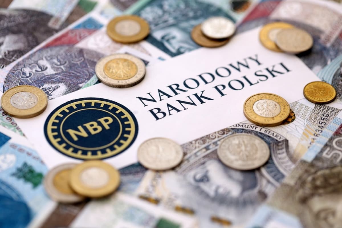 Od dziś do obiegu wchodzi nowa moneta o nominale 20 zł. Jak wygląda?