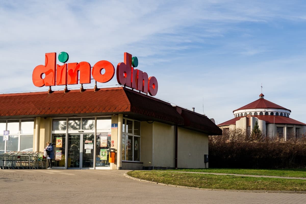 Od dzisiaj w Dino się zaczęło. „1+1 gratis” dla wszystkich
