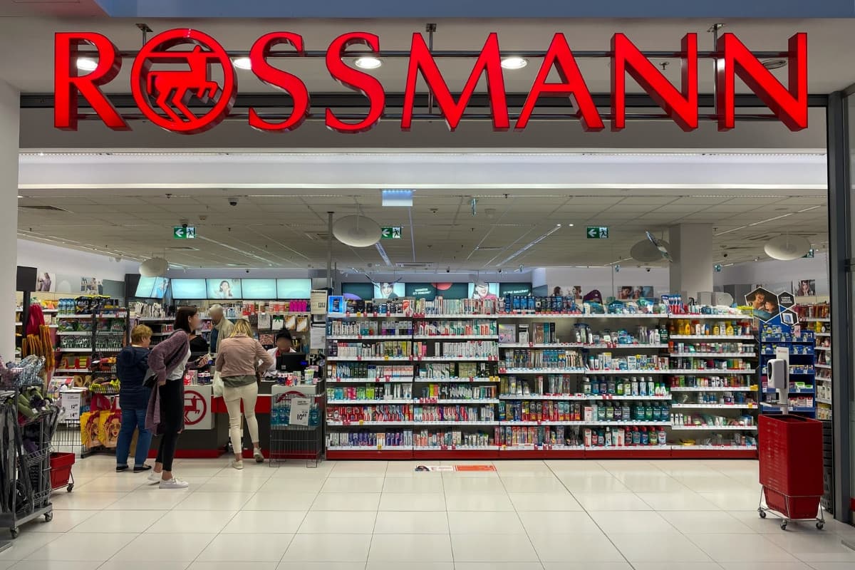 Od dzisiaj w Rossmannie za darmo. „Do wyczerpania zapasów”