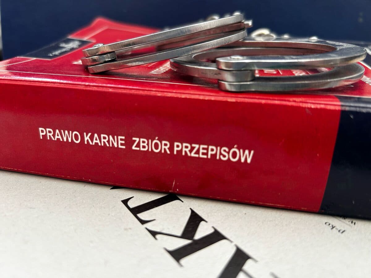 Odpowie za posiadanie narkotyków 21/07/2026,