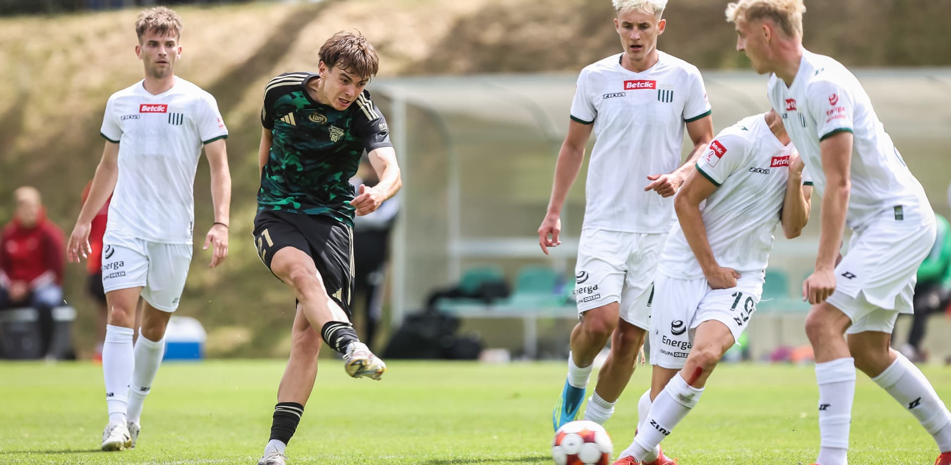 Olimpia Grudziądz za mocna dla Lechii Gdańsk. Biało-zieloni przegrali sparing