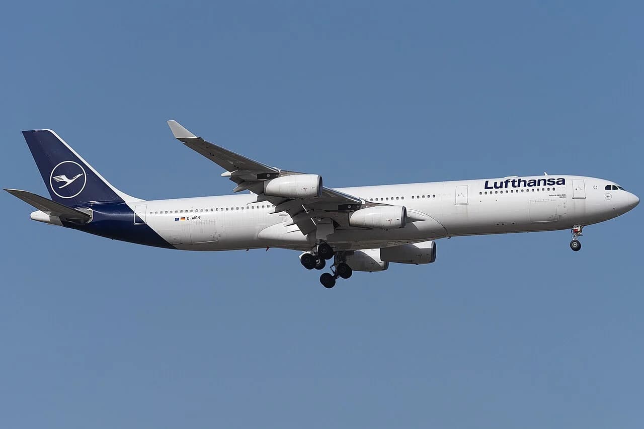 Ostatni lot Airbusa A340-600 z Teruel do Bydgoszczy