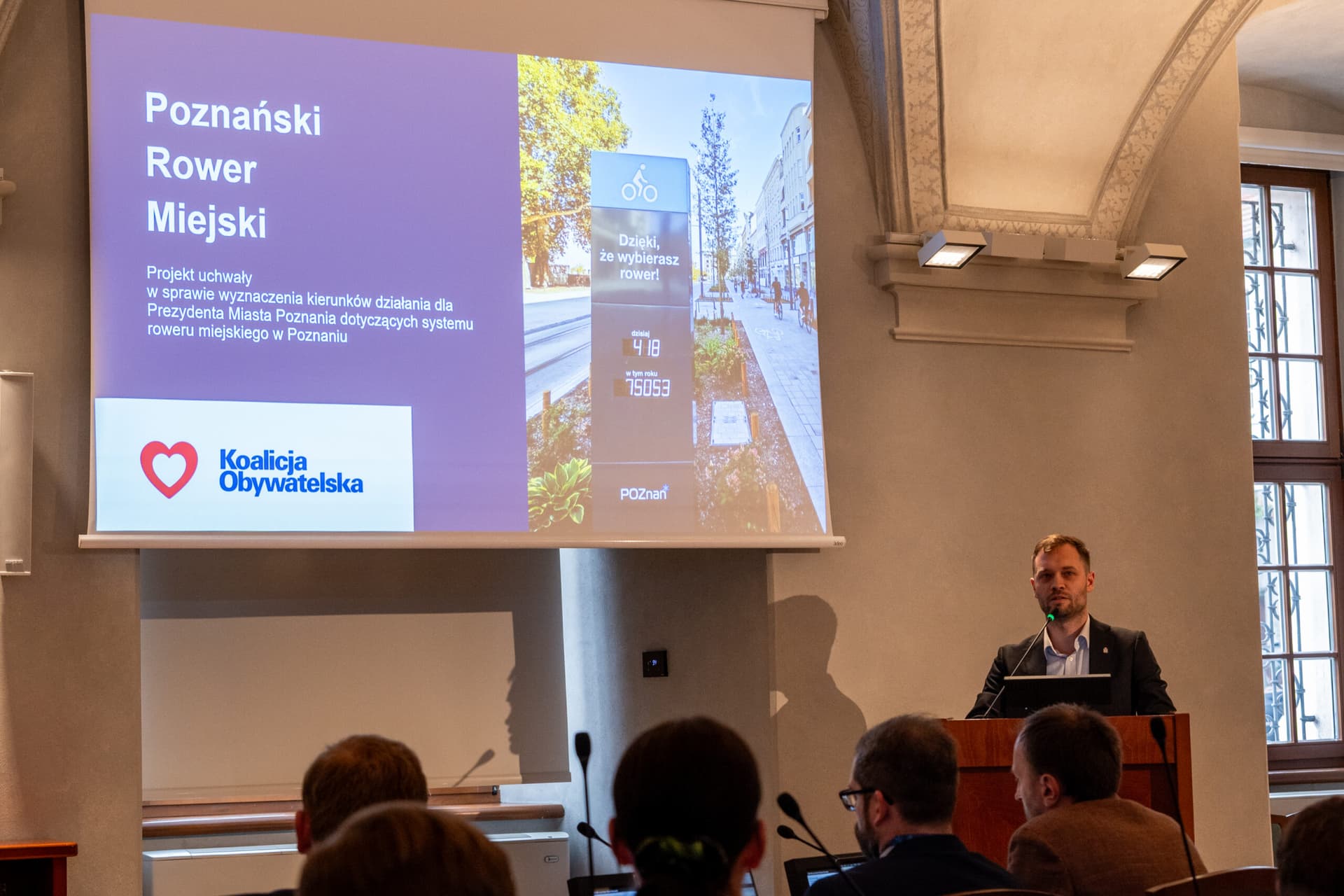 Ostatnie przedwakacyjne decyzje miejskich radnych – m.in. o rowerze miejskim, konsolidacji szpitali czy Wolnych Torach