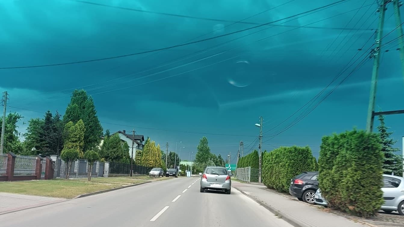 Ostrzeżenie o burzach. Dziś znów może zagrzmieć