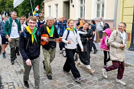 Pielgrzymka diecezji na Jasną Górę. Wyruszyło blisko 500 osób