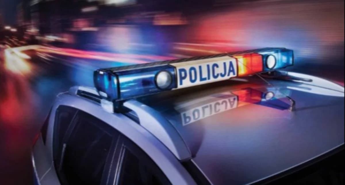Pijany i bez prawa jazdy zatrzymany przez policjantów