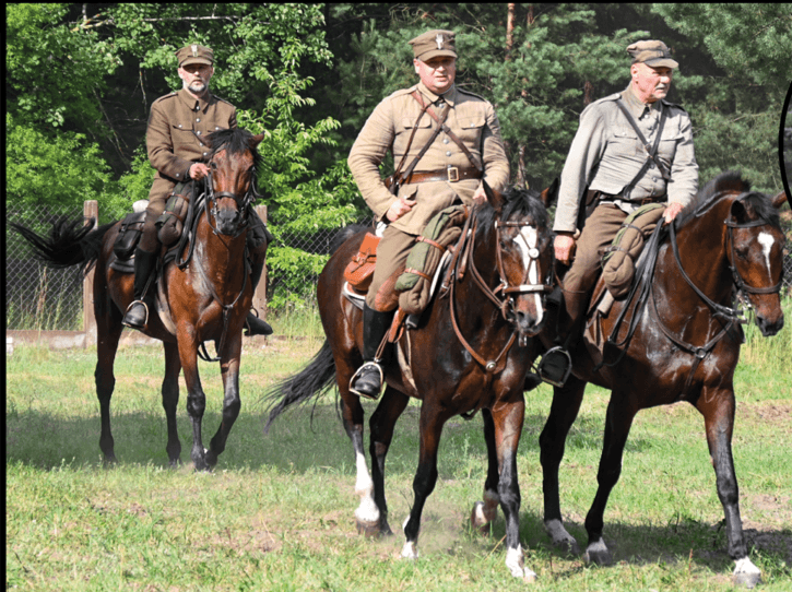 Piknik Militarny „Hej, hej ułani…” w Skansenie Rzeki Pilicy w Tomaszowie Mazowieckim