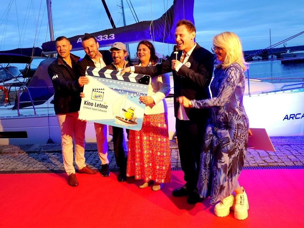 Piotr Głowacki na inauguracji Kina Letniego w Giżycku