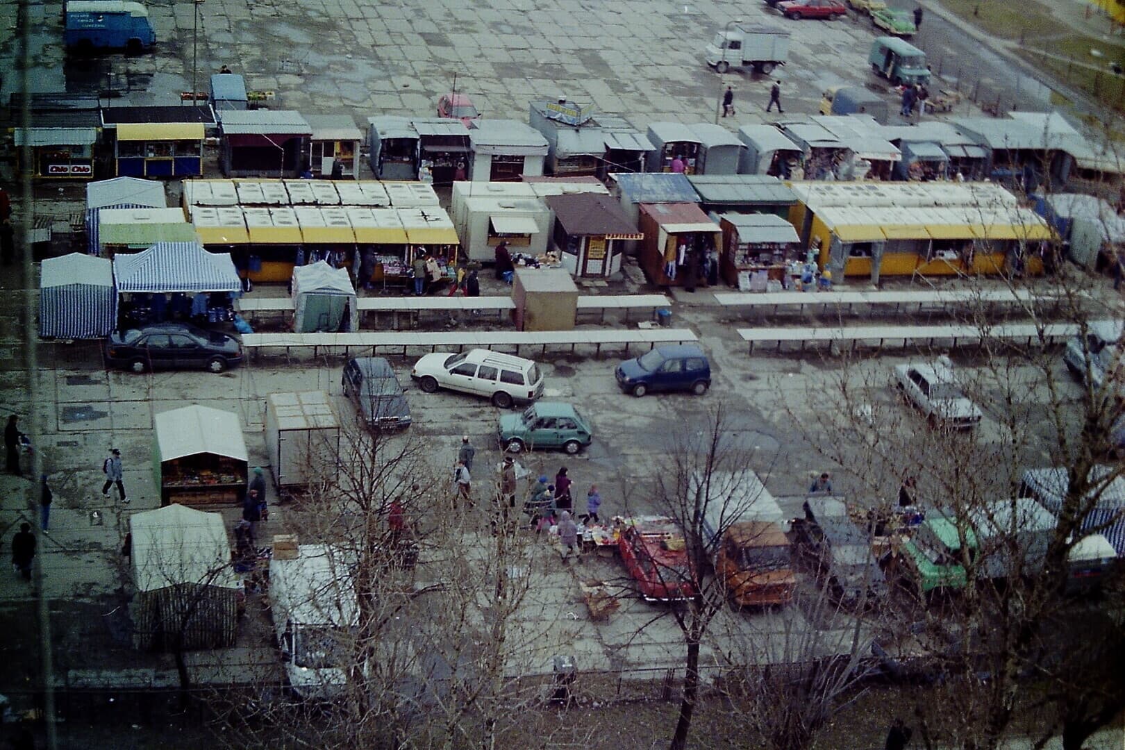 Piotrków Trybunalski w latach 90. Tak rodził się wolny rynek i przedsiębiorczość