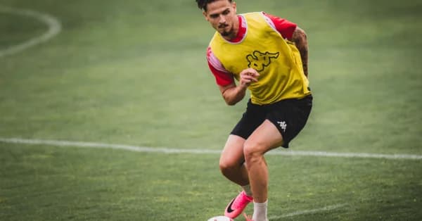 Podbeskidzie Bielsko-Biała: Gol Tomczyka daje wygraną z Wisłą Kraków 1:0