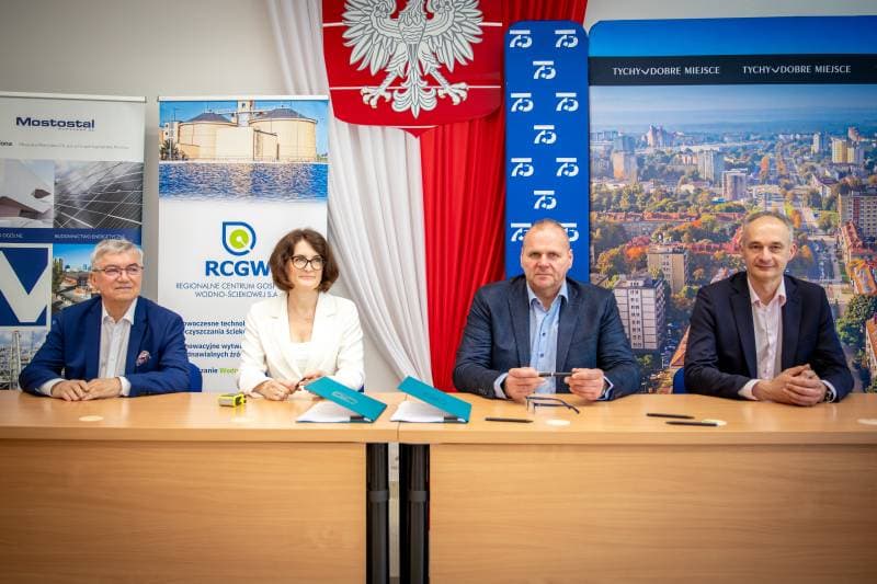 Podpisano umowę na budowę nowego lodowiska całorocznego 17 lipca 2026 11:01 17 lipca Regionalne Centrum Gospodarki Wodno-Ściekowej S.A. podpisało umowę z firmą Mostostal...