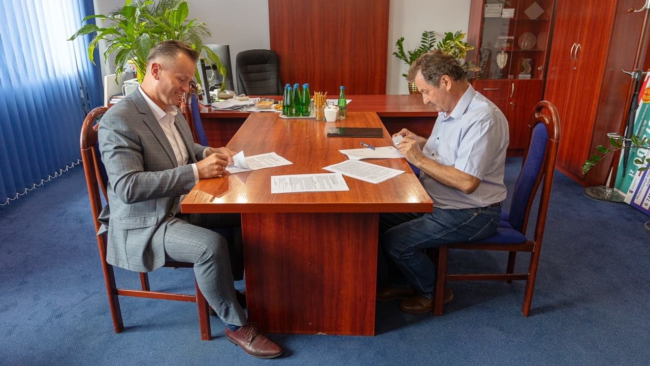 Podpisano umowę na budowę przydomowych oczyszczalni ścieków w gminie Nasielsk
