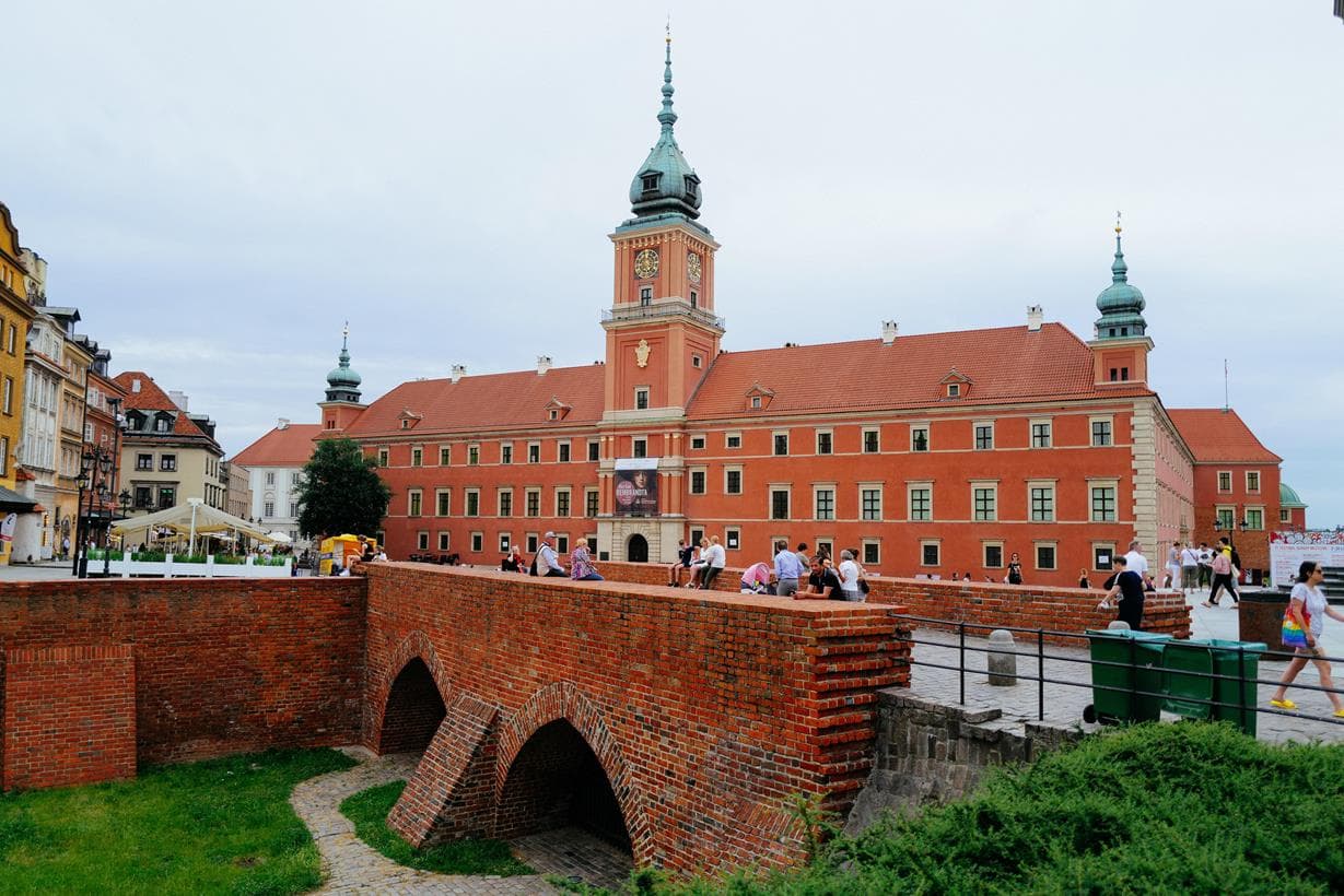Podróżowanie z radiem. Zamek Królewski