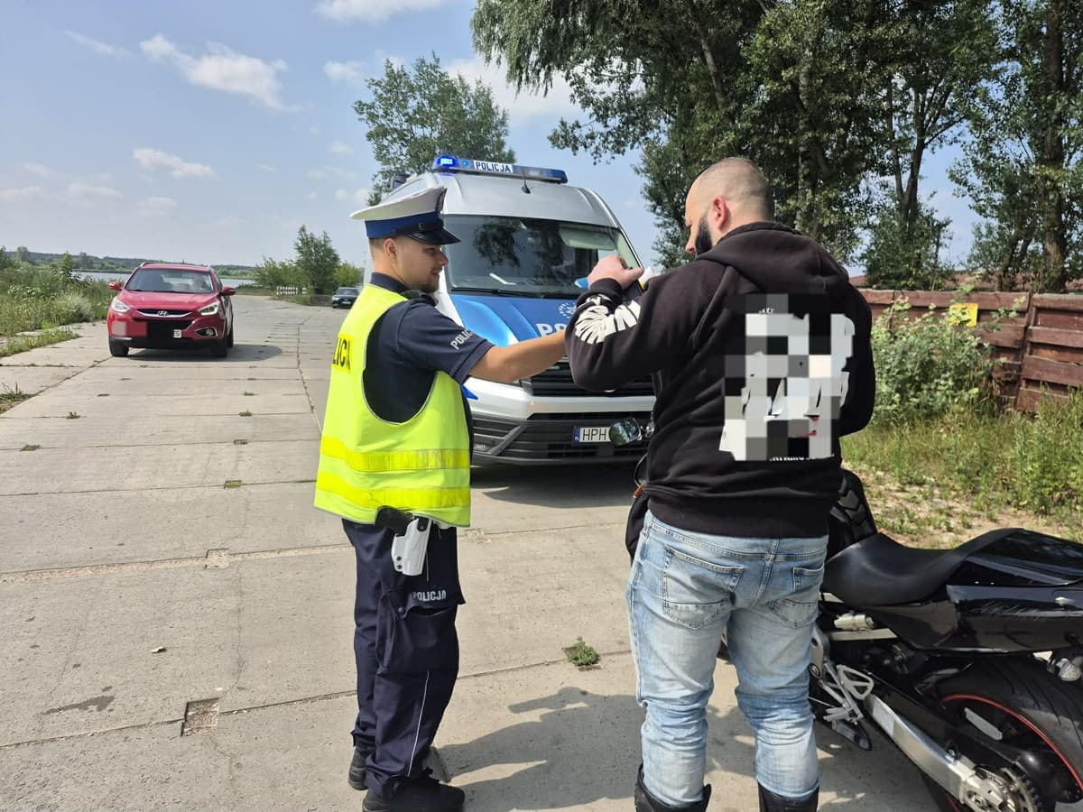 Podsumowanie akcji “Motocykl”. Policjanci sprawdzili blisko 150 kierowców