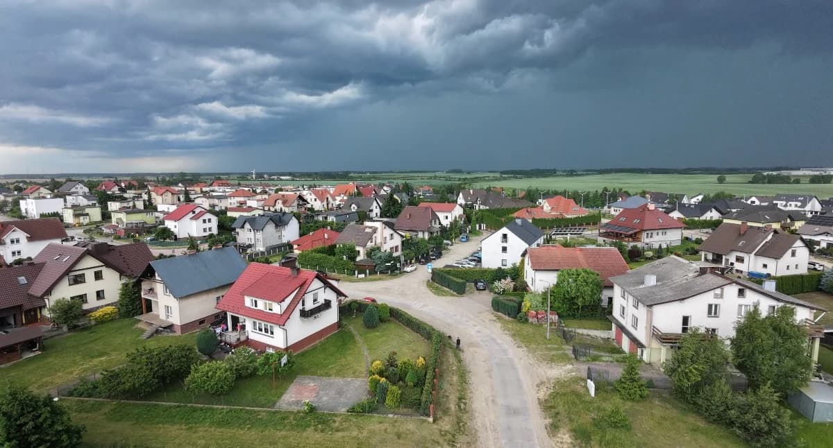 Pogoda w powiecie chojnickim gwałtownie się zmieni. Opady deszczu i silny wiatr