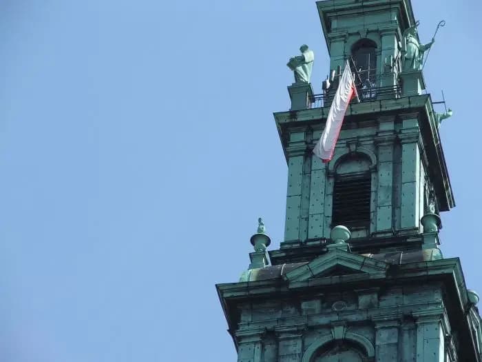 Pojemnik na elektrośmieci zmienił miejsce. Teraz stoi przy Dekabrystów