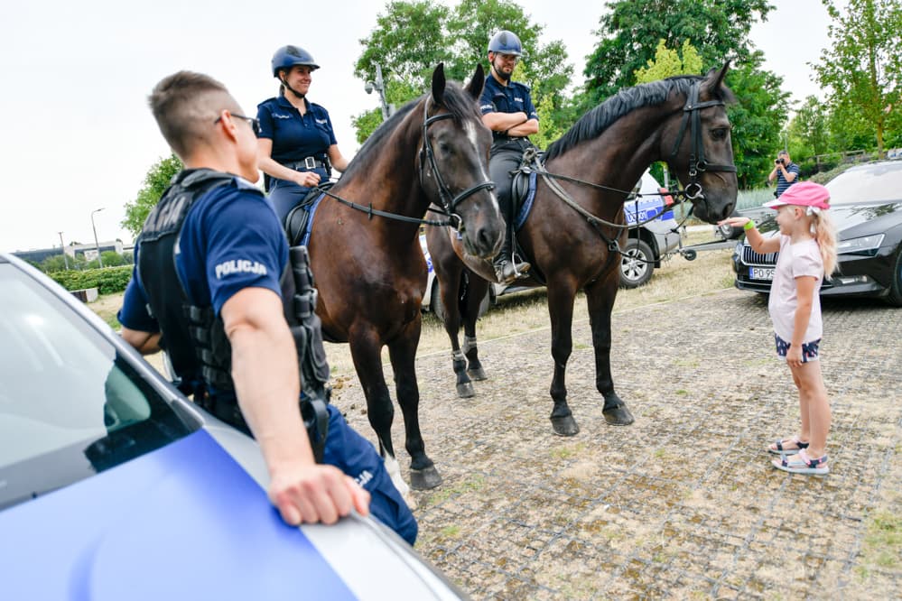 Pokazy antyterrorystów i ratowania w wodzie