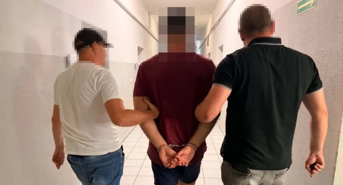 Policja i celnicy przejęli ponad 300 kilogramów nielegalnego tytoniu